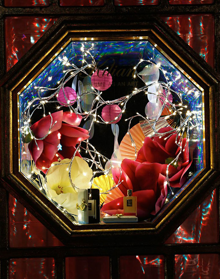 harvey-nichols-christmas-windows-2012-11.jpg